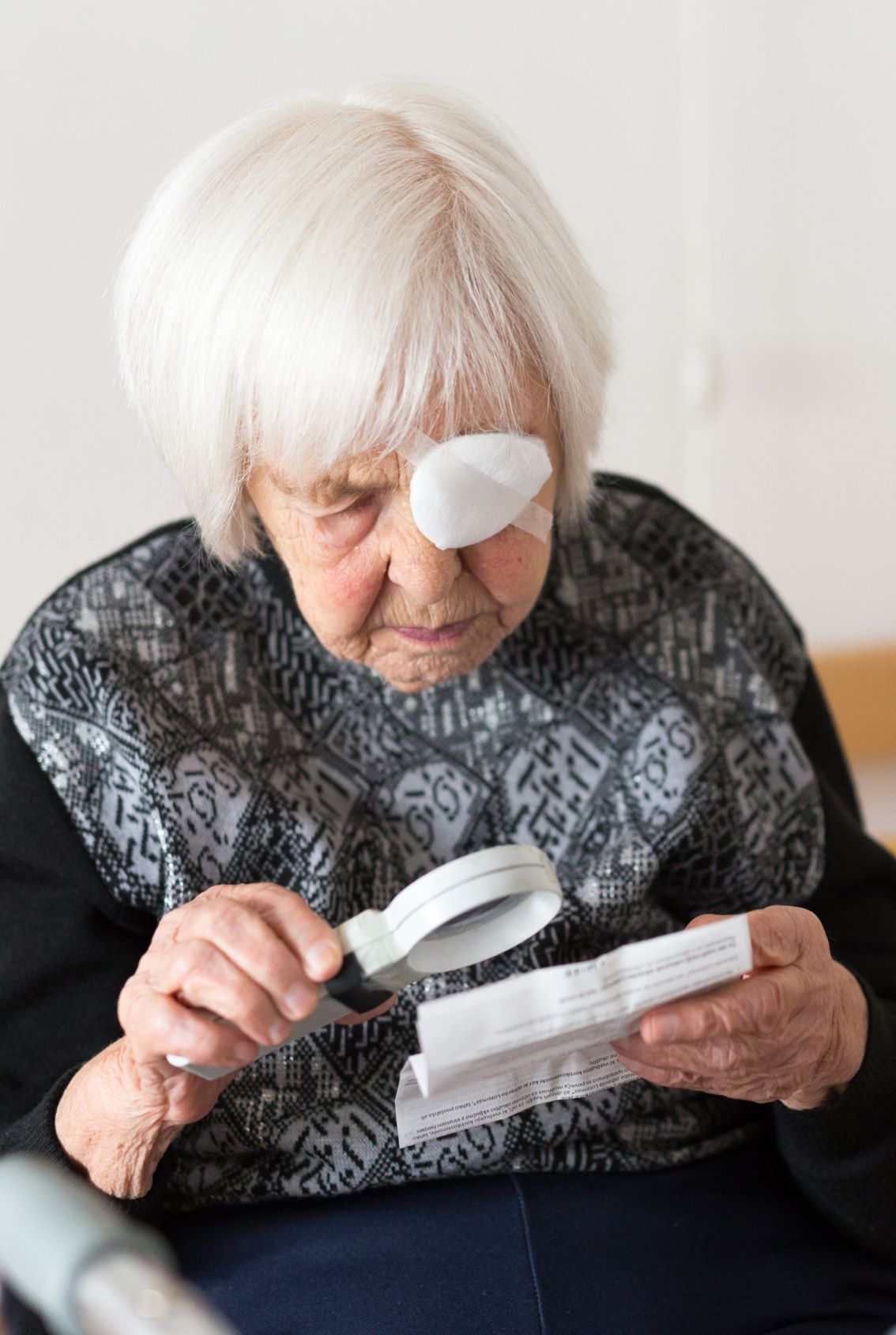 Jak leczyć rany u osób starszych? Najskuteczniejsze sposoby