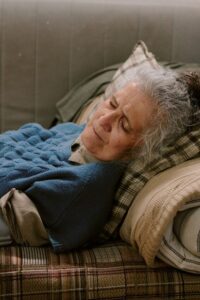 Odleżyny u osób starszych – co zastosować i jak leczyć?